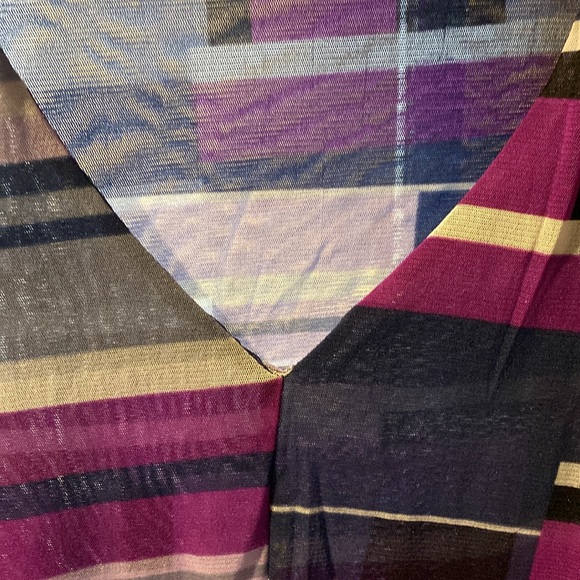 Medium Alfani vibrant print purple top - Picture 4 of 4